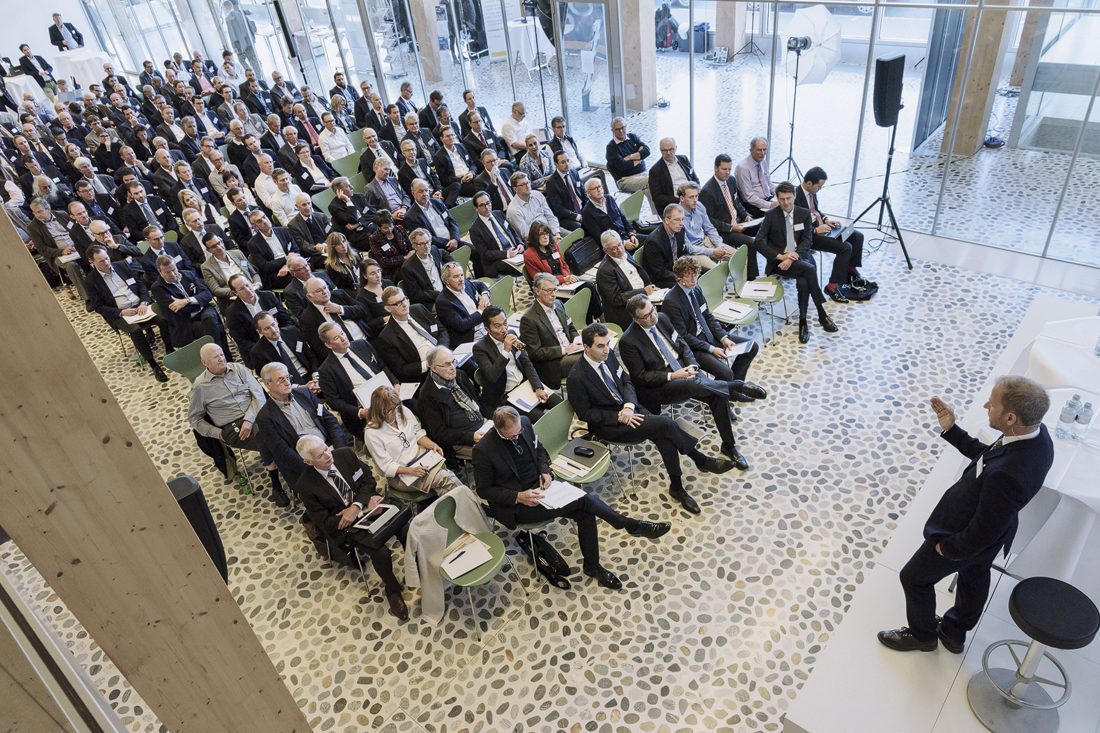 Finanz und Wirtschaft Forum 5 